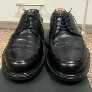 Salvatore Ferragamo Black Leather Lace-Up Derbys
